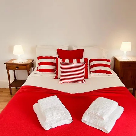 Apartamento T3 Com Varanda E Vista O Mar Apartamento *