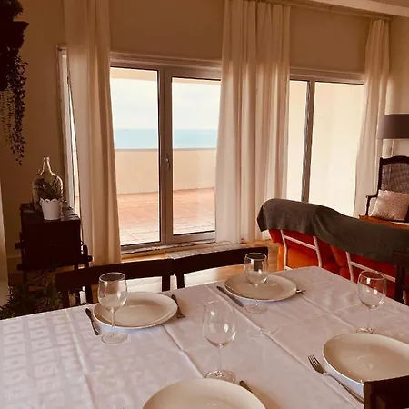 Apartamento T3 Com Varanda E Vista O Mar Figueira da Foz