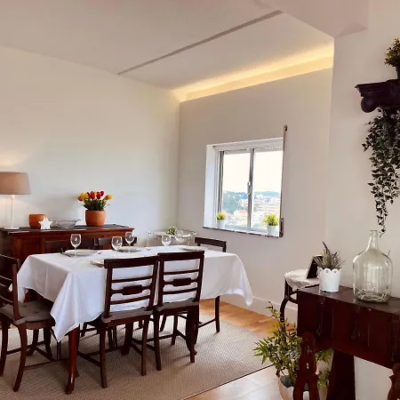 Apartamento T3 Com Varanda E Vista O Mar Apartment