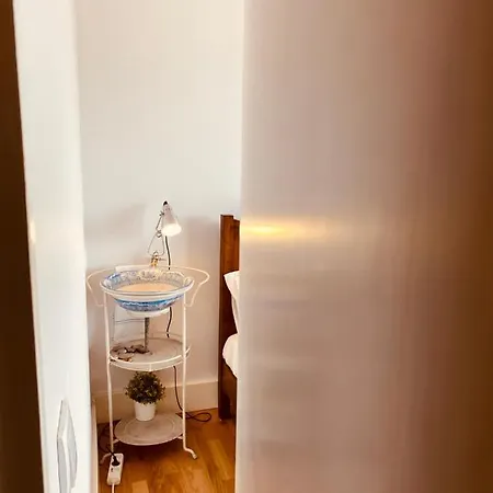 Apartamento T3 Com Varanda E Vista O Mar *
